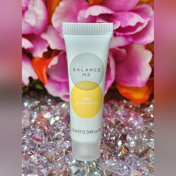 **5 for $25** Balance Me ~ AHA Glow Mask - Picture 2 of 2